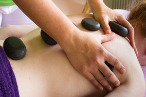 Hotstones auf Rücken